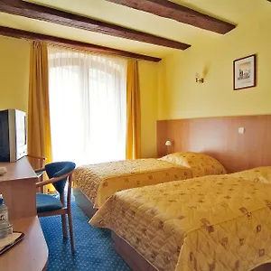 vizitați hotelul